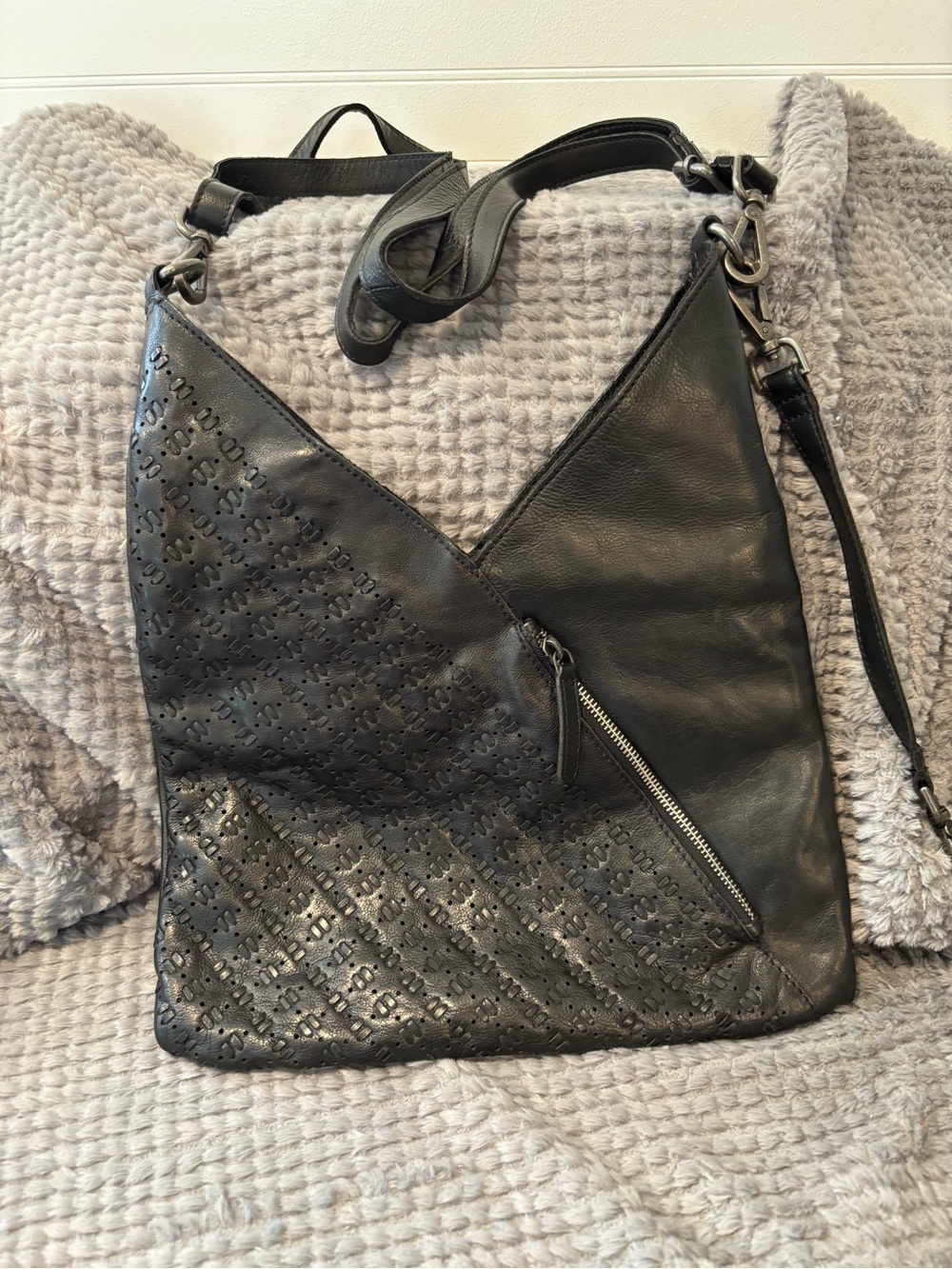 Vilenca Holland Genuine Leather Black Perforated Crossbody Shoulder Bag